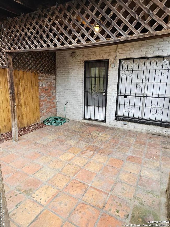 APT-304 - 2811 Woodbury St, Townhouse with 2 bedrooms, 2 bathrooms and null parking in San Antonio TX | Image 20