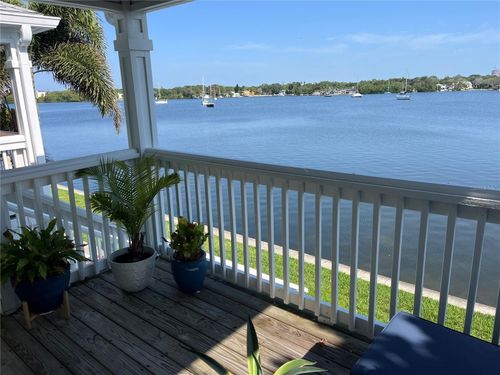 apt-d-205 Pompano Dr Se, ST PETERSBURG, FL, 33705-6404 | Card Image