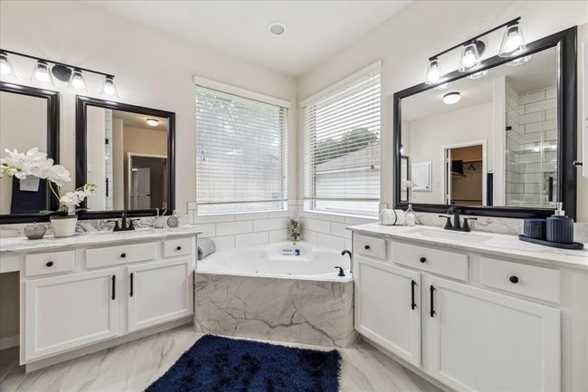 13411 Via Chianti Ln, House other with 5 bedrooms, 4 bathrooms and 2 parking in Cypress TX | Image 23
