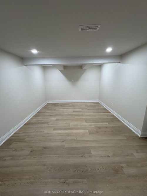 bsmt-6520 32nd Side Rd, Acton, ON, L7J2L7 | Card Image