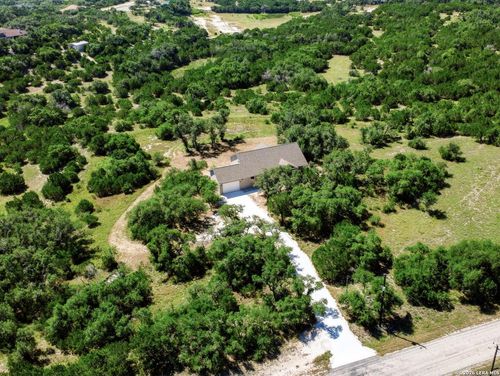 824 Mystic Breeze, Spring Branch, TX, 78070-5076 | Card Image