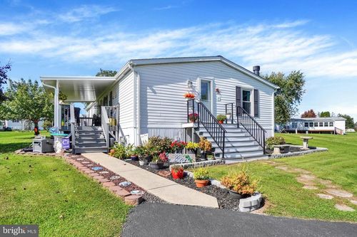5645 Regal Ave, DOVER, PA, 17315-3476 | Card Image