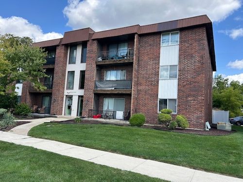 apt-203-17701 Park Blvd, Lansing, IL, 60438-1961 | Card Image