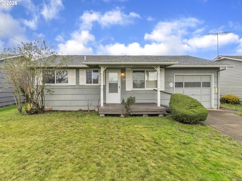 1749 Thompson Rd, Woodburn, OR, 97071-2430 | Card Image