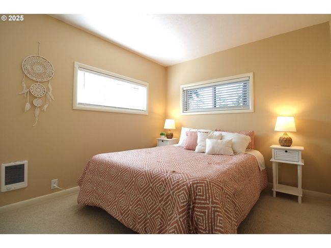 1400 W 40 Th Ave, House other with 3 bedrooms, 2 bathrooms and 1 parking in Eugene OR | Image 18