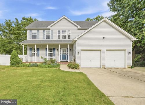 121 Bark Rd, Manahawkin, NJ, 08050-1305 | Card Image