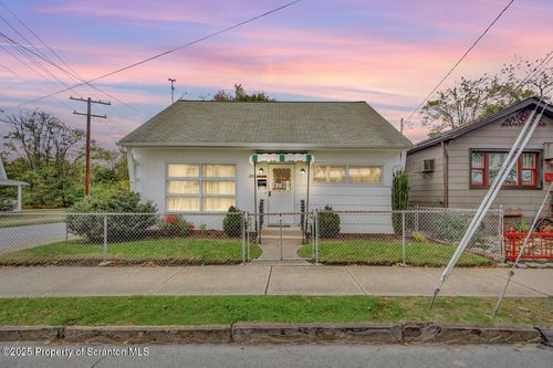 295 Brown St, Wilkes Barre, PA, 18702-4265 | Card Image