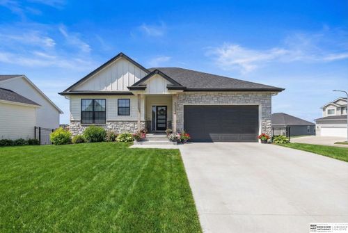 11702 S 189th St, Gretna, NE, 68028-3589 | Card Image