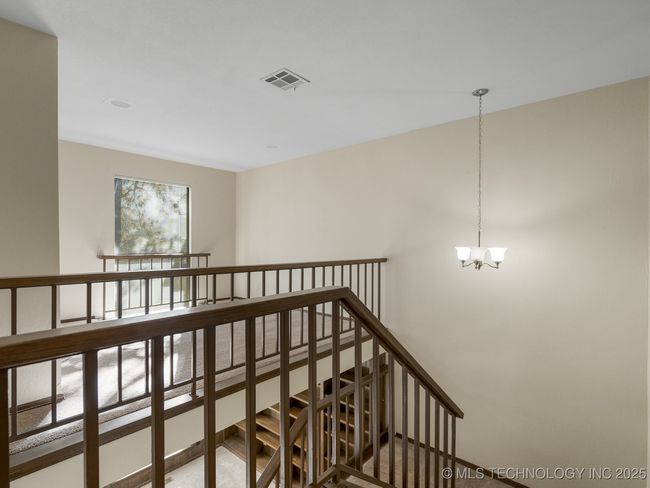 3 - 2806 E 84 Th St, Condo with 3 bedrooms, 3 bathrooms and null parking in Tulsa OK | Image 27