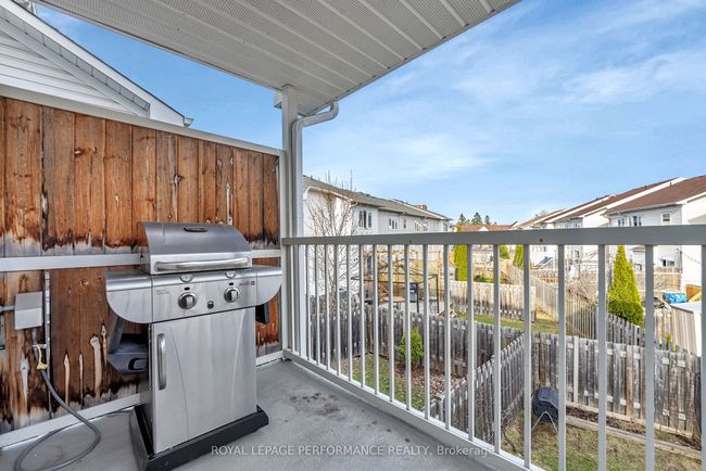 A - 22 Steel St, House attached with 3 bedrooms, 3 bathrooms and 1 parking in Gloucester ON | Image 15