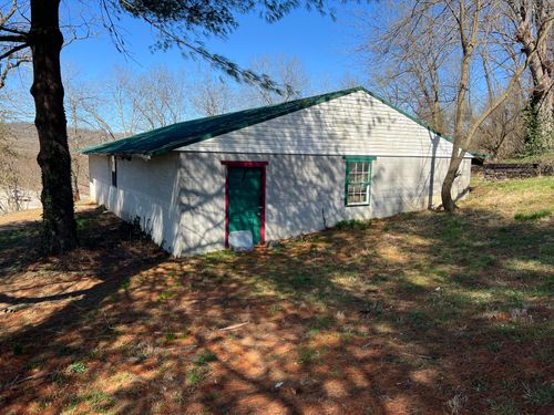 1860 Ford Rd, Winchester, KY, 40391-8337 | Card Image