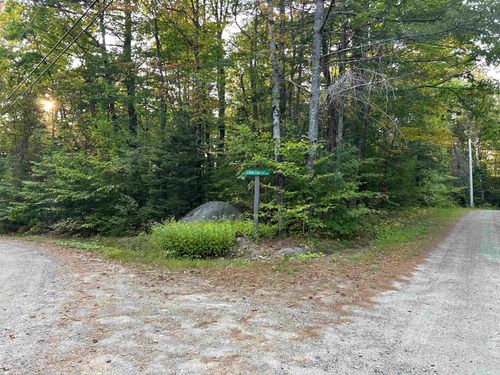 0 Loon Cir, Londonderry, VT, 05148 | Card Image