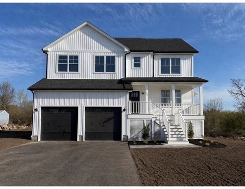 27 Massasoit Ave, Bristol, RI, 02809-4011 | Card Image