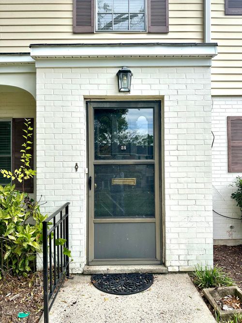 apt-9-2846 Walton Way, Augusta, GA, 30909-5215 | Card Image