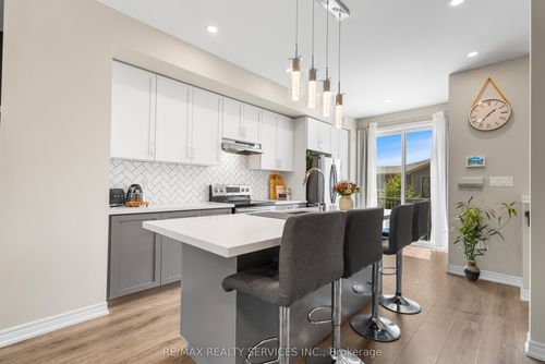 122-1890 Rymal Rd E, Hannon, ON, L0R1P0 | Card Image