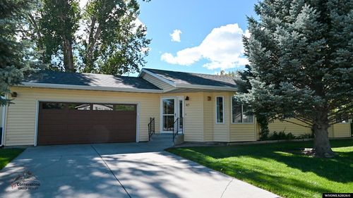 815 Monroe Ave, Riverton, WY, 82501-4025 | Card Image