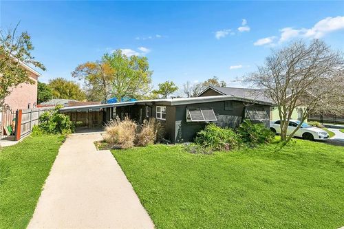 9209 Melrose Ln, River Ridge, LA, 70123-2951 | Card Image