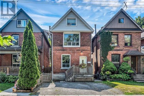 49 E Bend Ave S, Hamilton, ON, L8M3E4 | Card Image