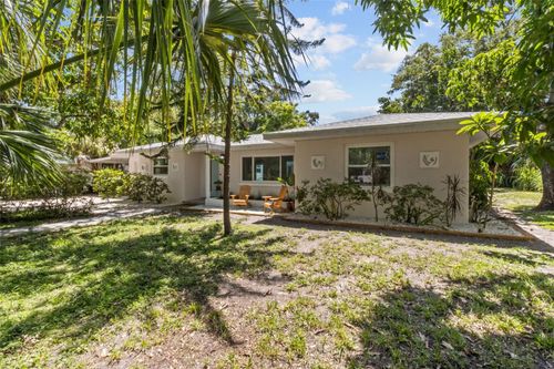 4665 Woodland Dr, St Petersburg, FL, 33708-3144 | Card Image
