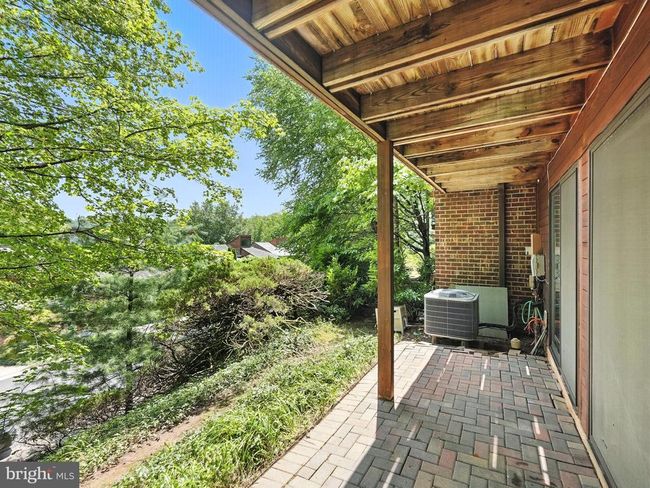 2151 Cabots Point Ln, Townhouse with 4 bedrooms, 3 bathrooms and null parking in RESTON VA | Image 50
