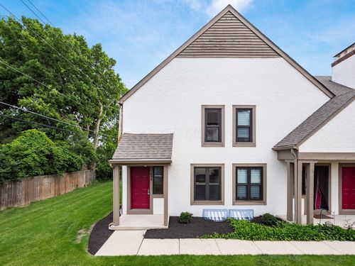 424 Edinburgh Rd, Dublin, OH, 43017-3338 | Card Image