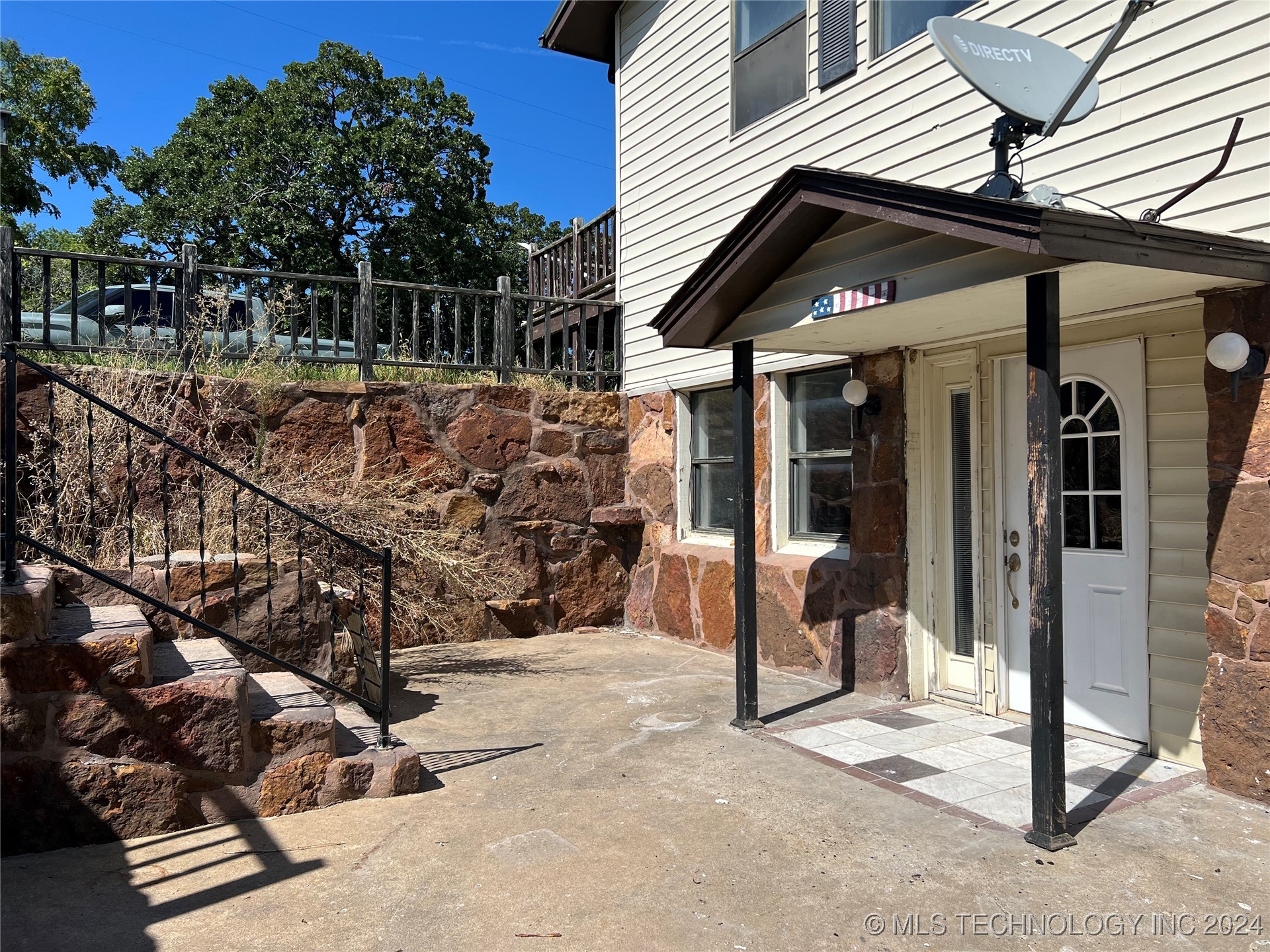 Twin Hills Rd, Locust Grove, OK 74352