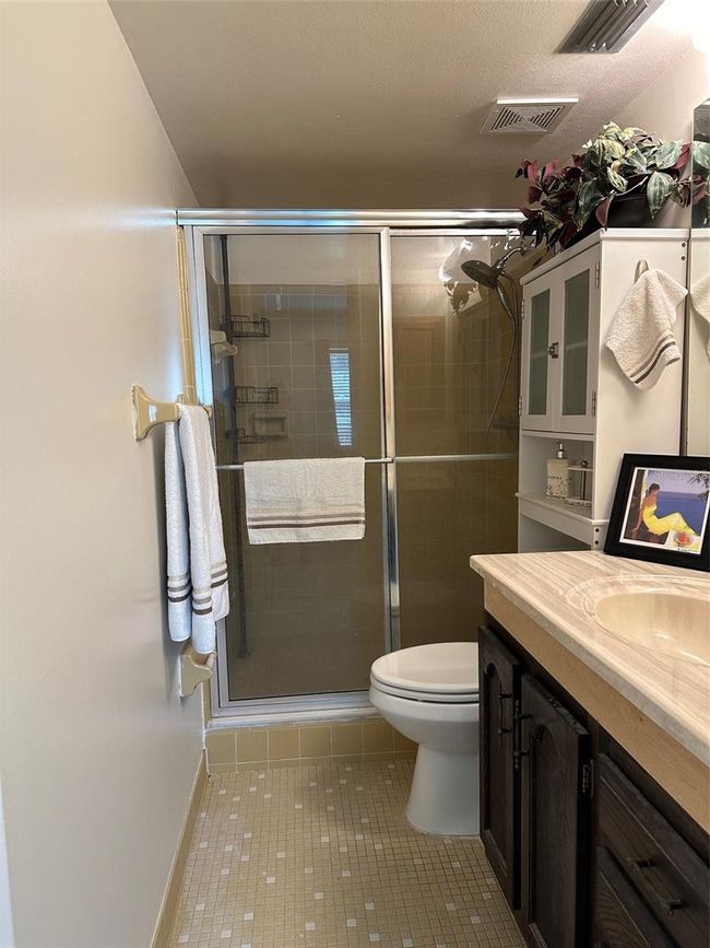 APT-210 - 4801 Airport Rd, Condo with 2 bedrooms, 2 bathrooms and null parking in ZEPHYRHILLS FL | Image 14