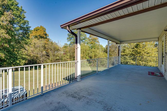 2110 Upper River Rd Ne, House other with 3 bedrooms, 2 bathrooms and 4 parking in Charleston TN | Image 30