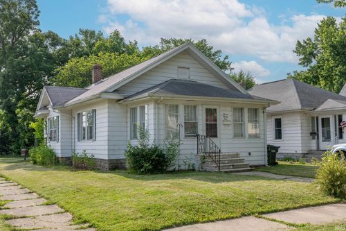 1121 S 23rd St, South Bend, IN, 46615-1705 | Card Image