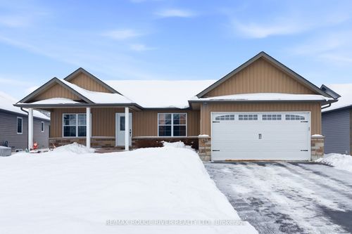 42 Arthur St, Colborne, ON, K0K1S0 | Card Image