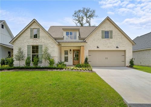 5044 Twin River Pl, Covington, LA, 70433-9181 | Card Image
