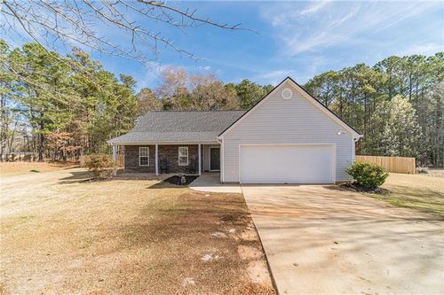 704 Stonecrest Ln, Loganville, GA, 30052-8715 | Card Image