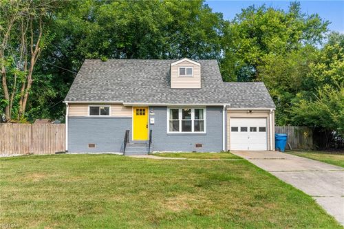 613 Tyson Rd, Virginia Beach, VA, 23462-2239 | Card Image