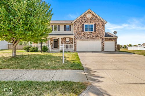 6851 Wilmot Ln, Avon, IN, 46123-6624 | Card Image