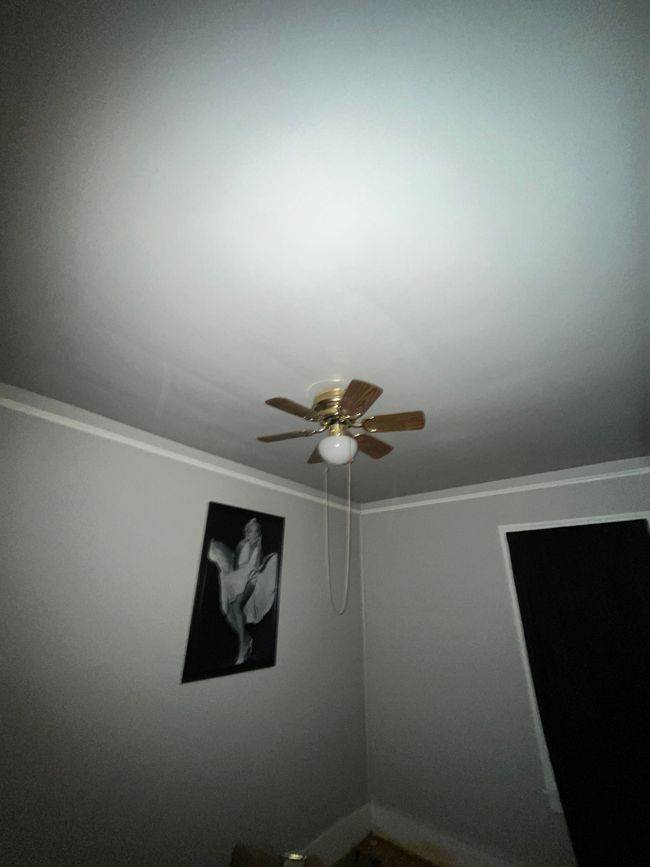 Entry Bedroom #1 | Image 6