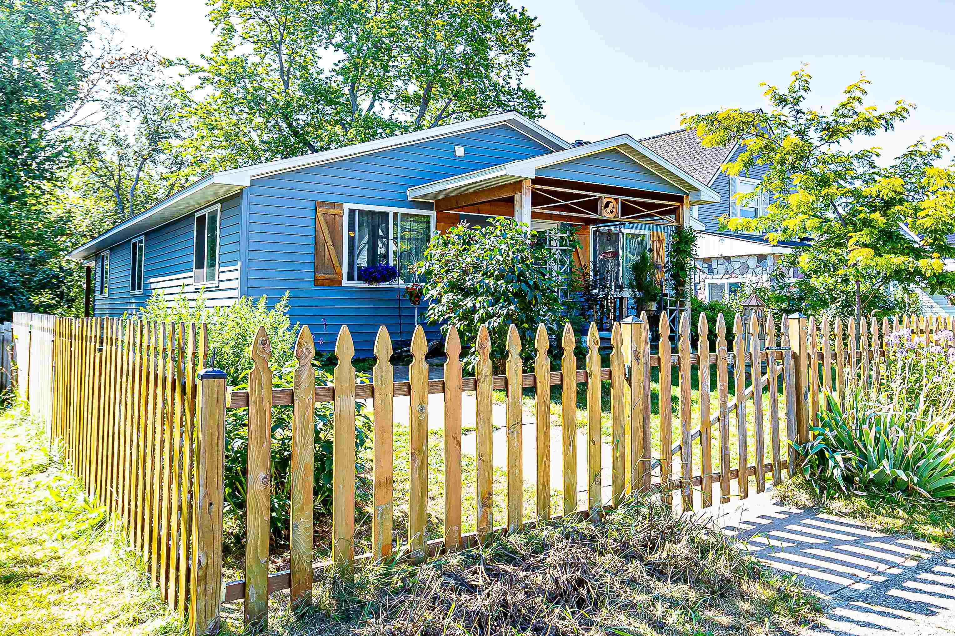 Benzie Blvd, Beulah, MI 49617