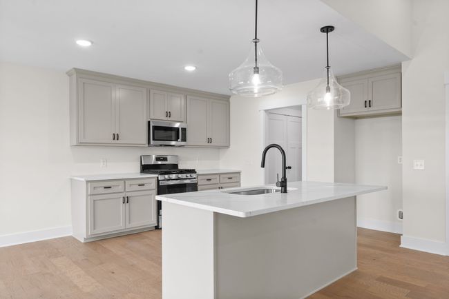 1569 Collins View Way, House other with 3 bedrooms, 2 bathrooms and 2 parking in Clarksville TN | Image 10