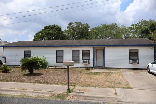4241 Starlite Ln, Corpus Christi, TX, 78410-2724 | Card Image