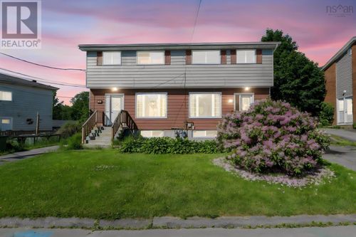 3 Ruben Crt, Dartmouth, NS, B2X1L9 | Card Image