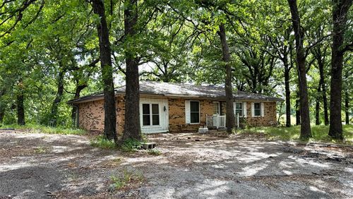 41062 Lonestar Way, Tecumseh, OK, 74873-7453 | Card Image