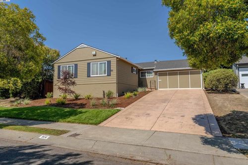 914 School St, San Leandro, CA, 94577-6222 | Card Image