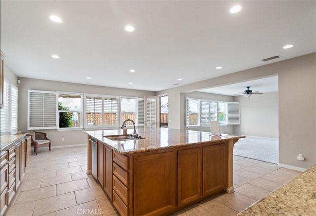 family room | Image 4