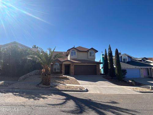 538 Olmeca Dr, El Paso, TX, 79912-1253 | Card Image