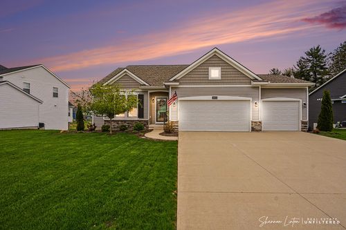 14653 Windway Dr, Grand Haven, MI, 49417-7676 | Card Image