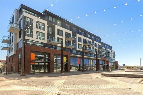 303-320 Miwate Pvt, Ottawa, ON, K1R0E1 | Card Image