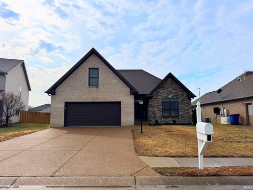 8033 Blake Blvd, Newburgh, IN, 47630-8955 | Card Image