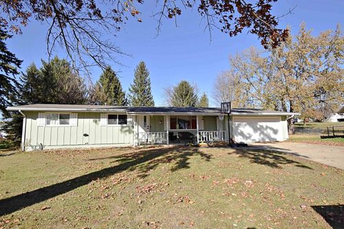 314 15th Ave Ne, Independence, IA, 50644 | Card Image