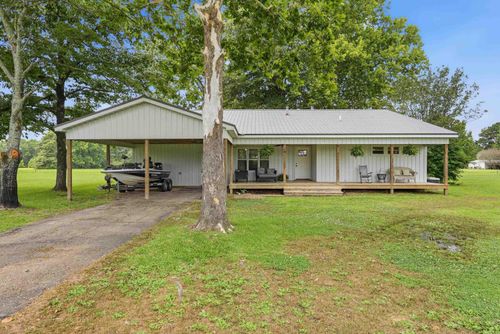 8179 N Main St, Benton, AR, 72015-7930 | Card Image