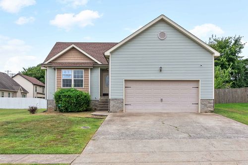 2305 Spike Ct, Clarksville, TN, 37040-1404 | Card Image