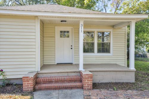 311 Abbeville Ave Ne, Aiken, SC, 29801-4361 | Card Image